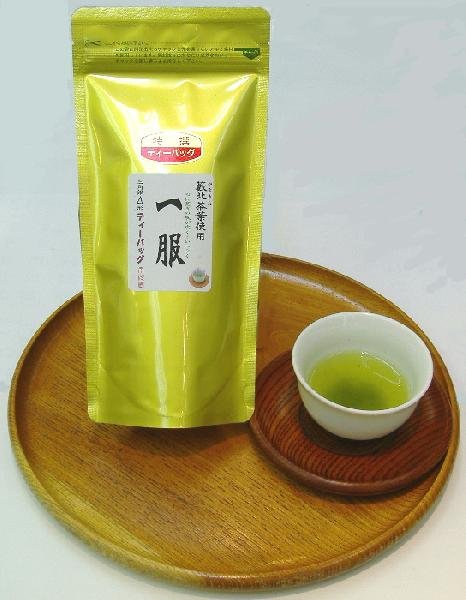 画像1: 掛川深蒸し茶 ティーバッグ 掛川茶 濃い味の「一服」ティーバッグ 5g×16個入り 三角錐型  静岡茶 (1)